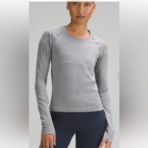 Lululemon Swiftly Tech Long Sleeve Shirt 2.0 *Race Length size 2 Gray/Black